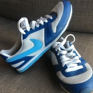 Nike Casual Low Top Sneakers, Blue & White